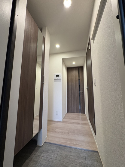 【玄関】 | Centrale