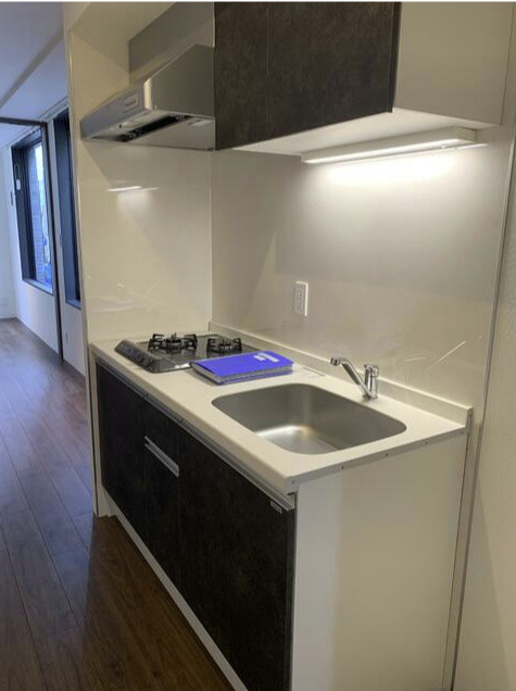 SOU明大前のキッチン