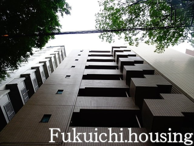 フェニックス明大前の外観