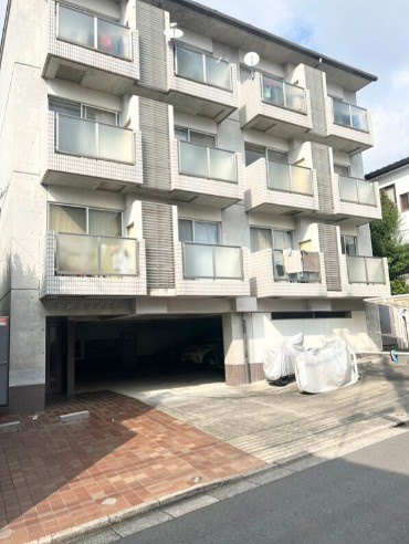 北沢スタディオスの外観