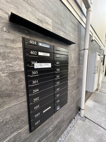 エルファーロ笹塚IIのエントランス