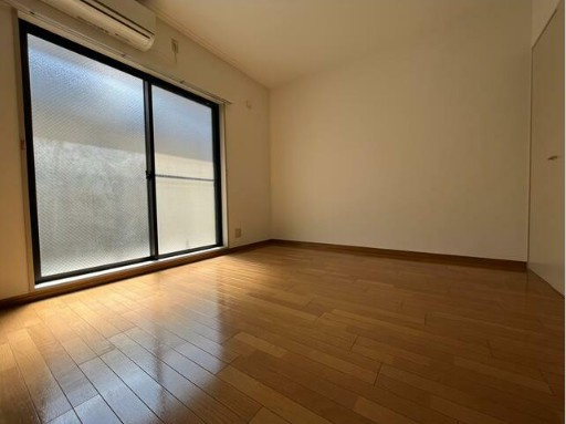 グランデッサ代沢の居間・リビング