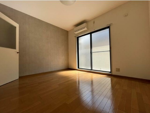 グランデッサ代沢の寝室