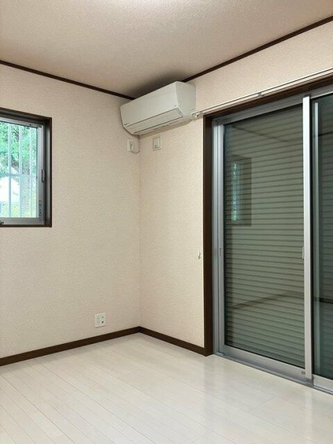 下高井戸戸建の寝室