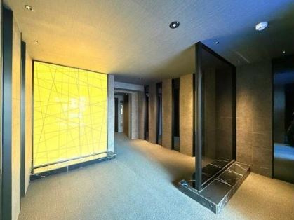 コンポジット渋谷初台のエントランス