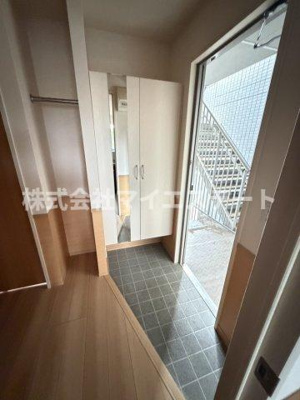 【玄関】 | レーヴ新地