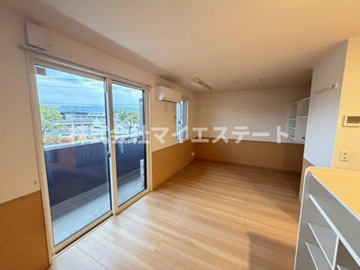 【居間・リビング】 | レーヴ新地