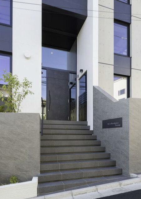 ＲｅｖｅＲｅｓｉｄｅｎｃｅ代々木のエントランス