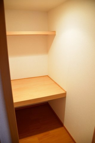 サバ－バンハウスⅡの収納