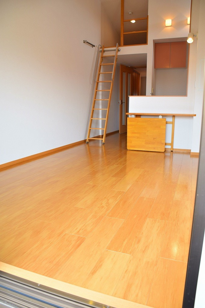 サバ－バンハウスⅡの内装