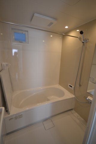 岸和田市下野町5丁目　新築戸建の浴室