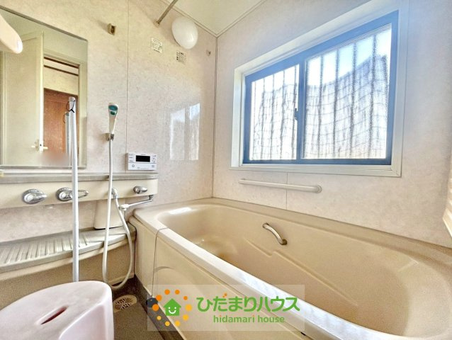 久喜市吉羽　中古一戸建ての浴室