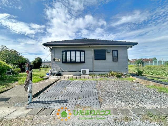 久喜市吉羽　中古一戸建ての駐車場