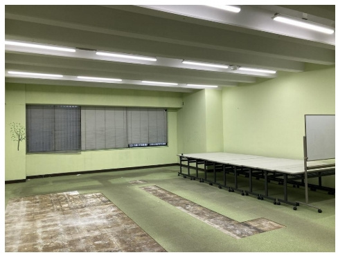 芦池第二ビルの内装