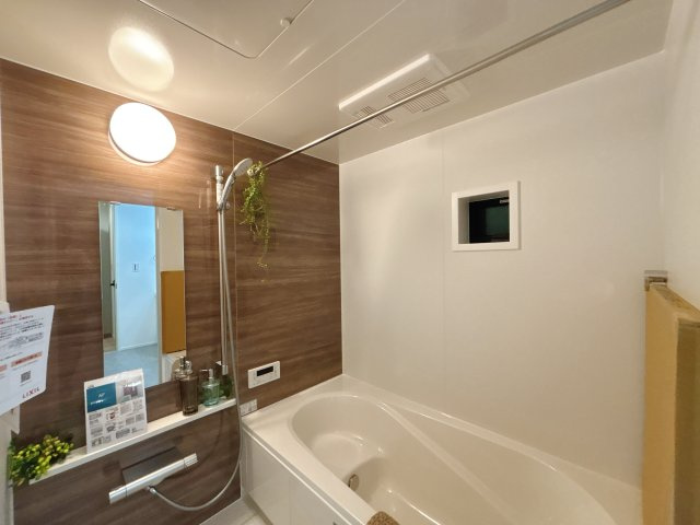 MELDIA千種区自由ヶ丘115①｜名古屋市の戸建ならホームアップの浴室|浴室乾燥機付きで雨の日のお洗濯もラクラク♪