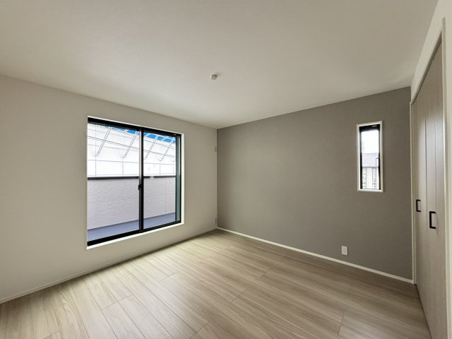 MELDIA千種区自由ヶ丘115①｜名古屋市の戸建ならホームアップの洋室|２面採光の日当りの良い洋室