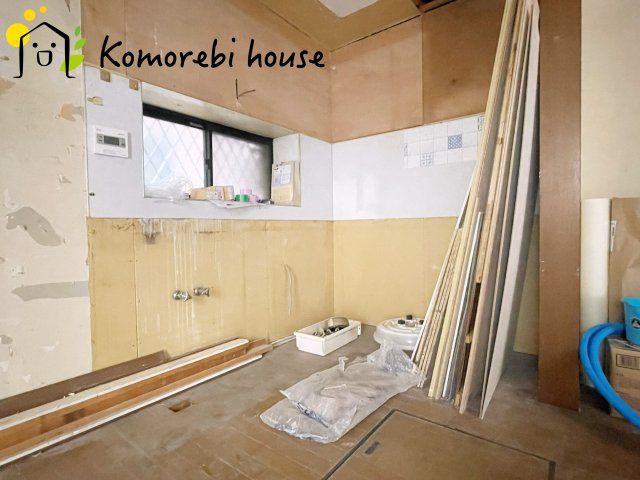 さいたま市北区別所町　中古一戸建てのキッチン|11/28　撮影