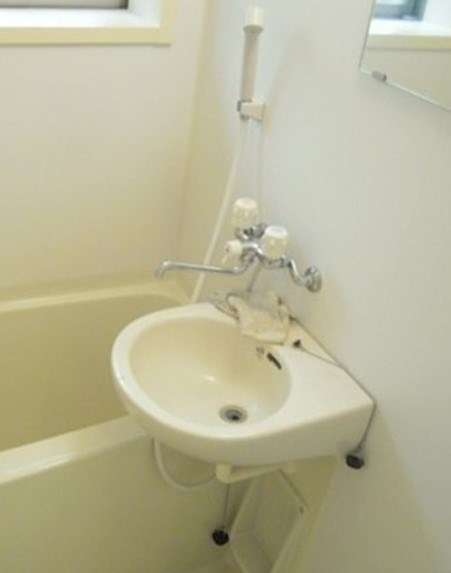 カーサ梅里の洗面所