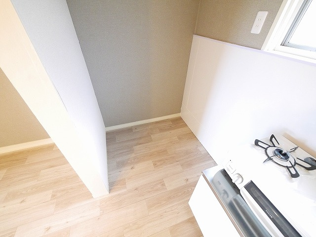 俵口町989-6戸建のキッチン