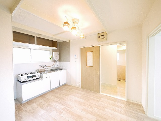 俵口町989-6戸建の居間・リビング