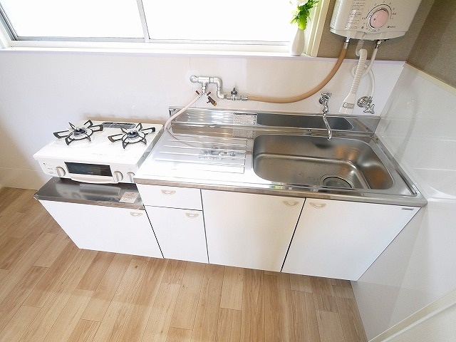 俵口町989-6戸建のキッチン