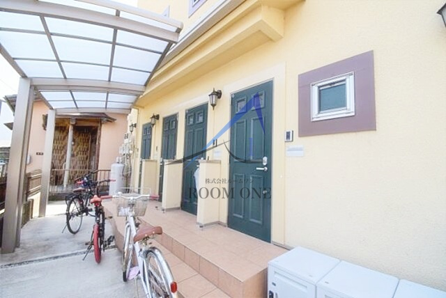 ｍocaのエントランス|エントランスです。