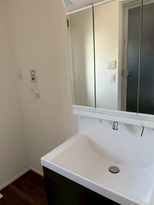 【洗面所】 | 石川町戸建て