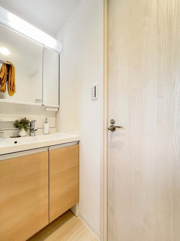 たまプラーザ団地６街区３号棟の洗面所