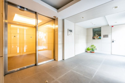 【ロビー】 | ジーベック下丸子