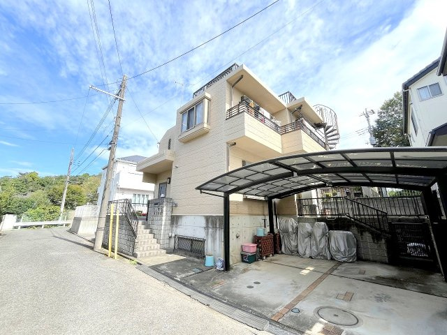 羽村市羽加美2丁目　ルーフバルコニーと地下室のある５LDKの邸宅のその他