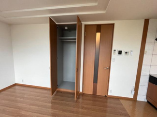 【収納】 | ハイツルーエン | 便利なリビング収納スペース