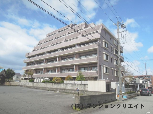 ロアール高木の外観