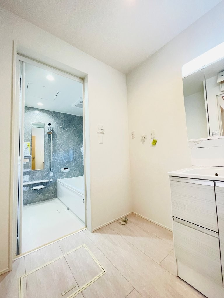 岡崎市赤渋町3期　新築分譲住宅　全3棟　1号棟の脱衣所