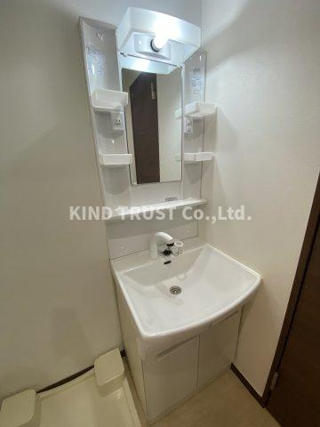 ES-Grande大阪同心の洗面所|スペースが確保できる洗面所です