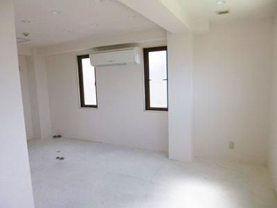 パークサイドセブン（ラレーブ北久里浜駅前）