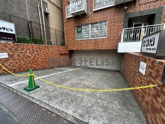松濤サン・エルサビルの駐車場
