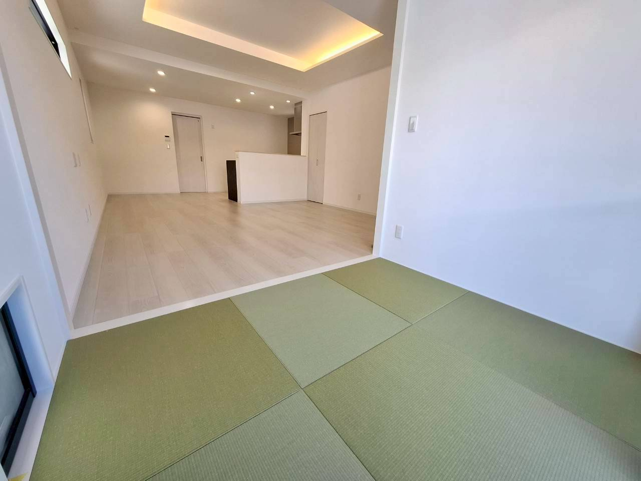 クローバーエース嘉手納屋良Ⅱ　5号棟の内観：施工例|※未完成物件の為、同建築会社施工参考写真となります。