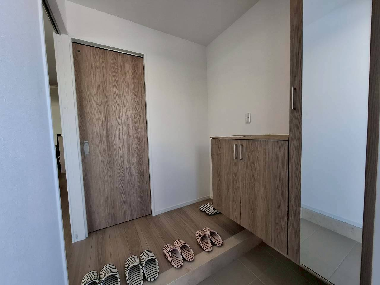 クローバーエース嘉手納屋良Ⅱ　5号棟の内観：施工例|※未完成物件の為、同建築会社施工参考写真となります。