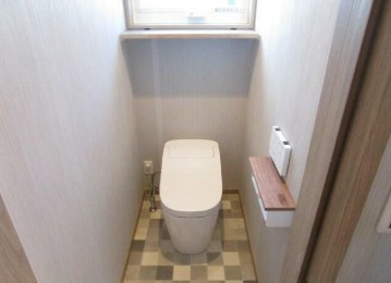 【トイレ】 | ソレイユ井荻 | 温水洗浄便座。