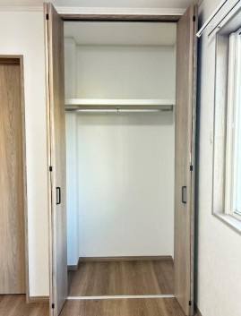 【収納】 | ソレイユ井荻 | クローゼット完備。