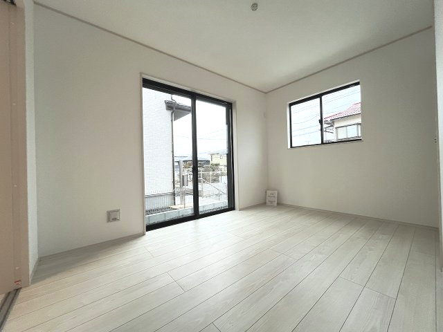 【内装】 | 福岡市東区美和台5丁目第1　A号棟（全2棟）【仲介手数料無料・0円】 | 施工例。施工例は完成時と異なる場合があります。