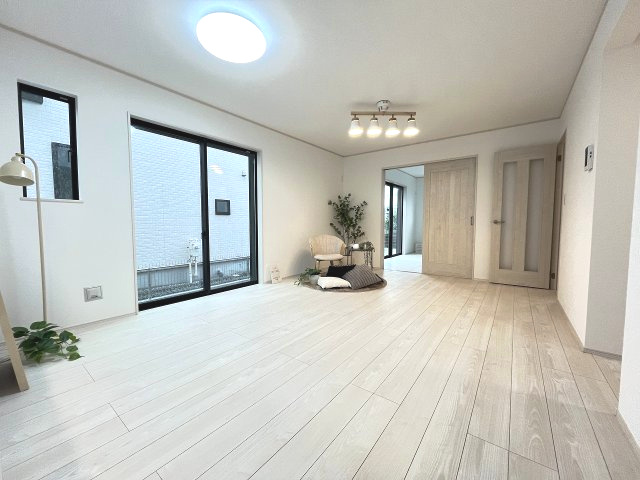 【内装】 | 福岡市東区美和台5丁目第1　A号棟（全2棟）【仲介手数料無料・0円】 | 施工例。施工例は完成時と異なる場合があります。