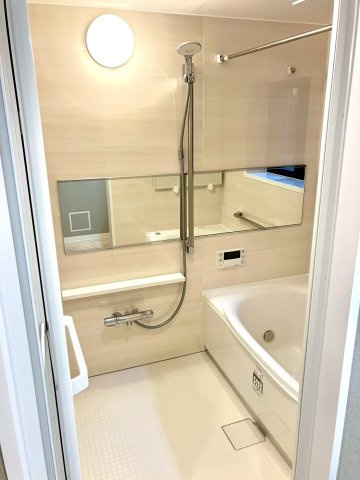 ジェイシティ中新町の浴室