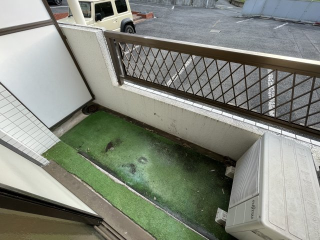 ディアコート東金のバルコニー