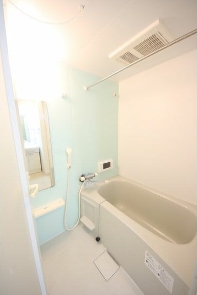 FRENCIA NOIE名駅の浴室