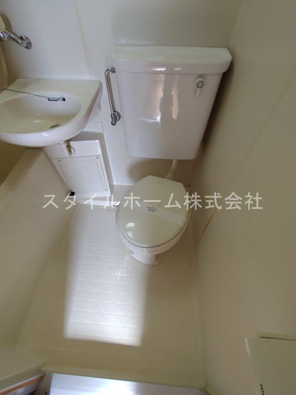 【トイレ】 | グラン・ドゥムール | イメージ写真です。