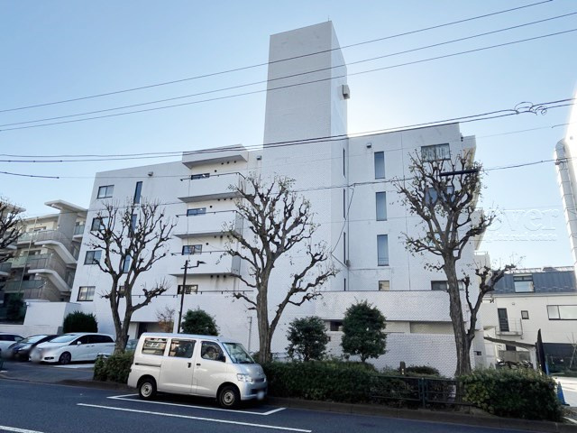 【現況写真】 | パレス永福 | 前面道路と外観の様子です。～即日のご見学可能～　お問合せはお気軽にどうぞ。