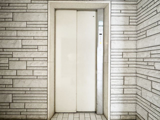 【設備】 | パレス永福 | 無いと困ってしまう設備の筆頭がエレベーター。定期的なメンテナンスが必要な大型機械です。よく整備されていることをご確認ください。～即日のご見学可能～　お問合せはお気軽にどうぞ。
