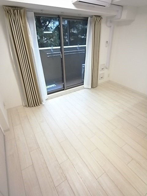 ブランTAT西宮江上町の寝室