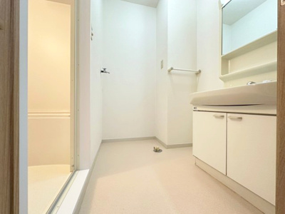 【洗面所】 | ヴェリテ上野東